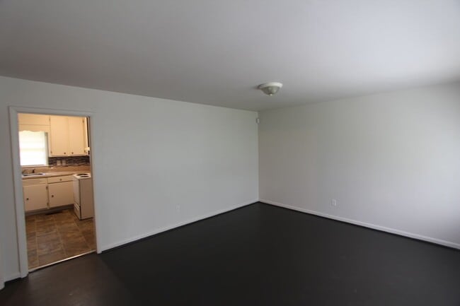 Photo - 1308 2nd St NW
