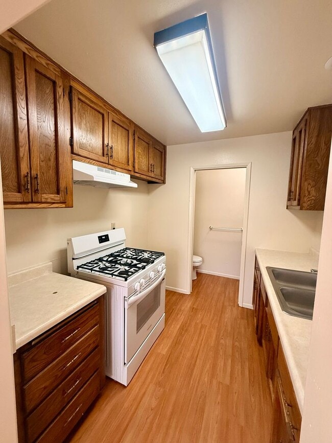 Photo - 509 N F St Unit 509B