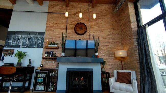 Photo - 1918 S Michigan Ave Unit 301