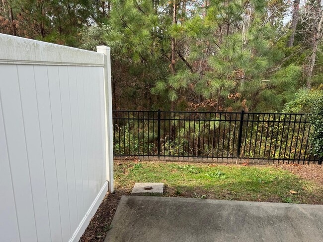 Photo - 538 Libson St