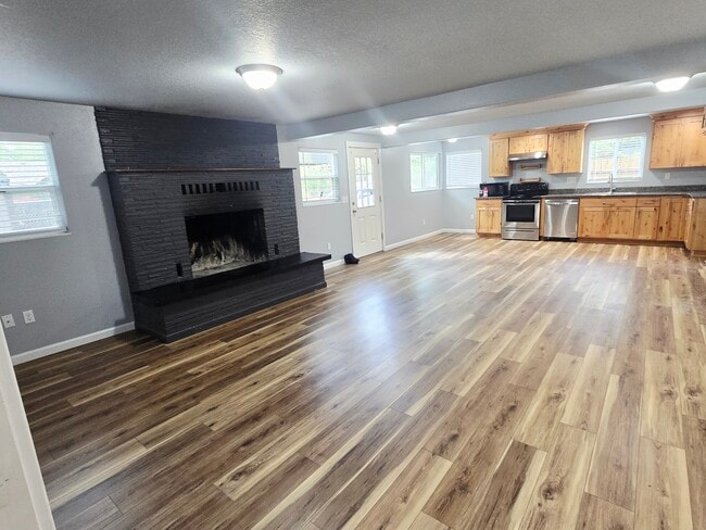 Building Photo - 62464 E Brightwood Loop Rd Rental