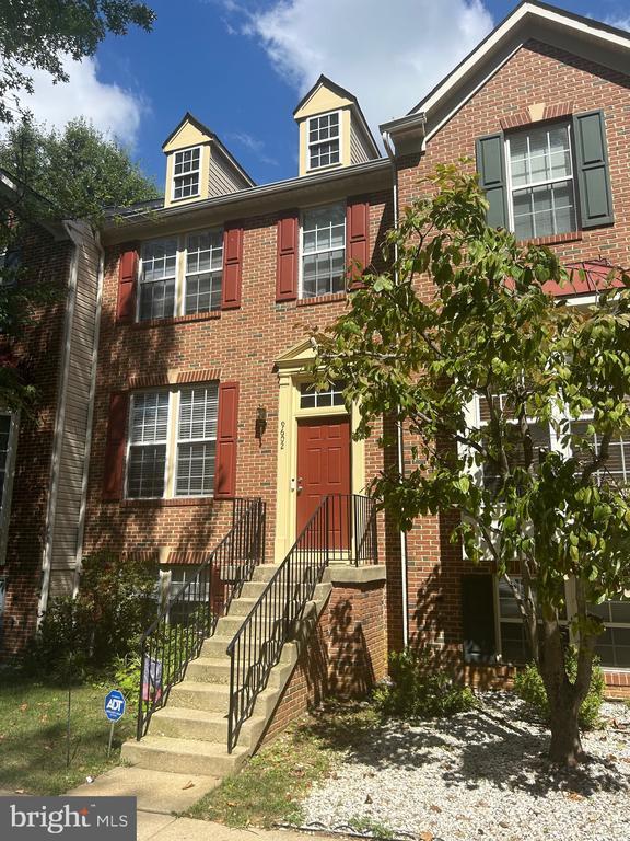 Photo - 9602 Woodview Dr Townhome