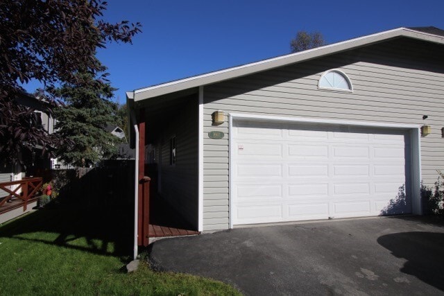 2 Bedroom Eagle River Condo w/ Fenced Yard! - 2 Bedroom Eagle River Condo w/ Fenced Yard!