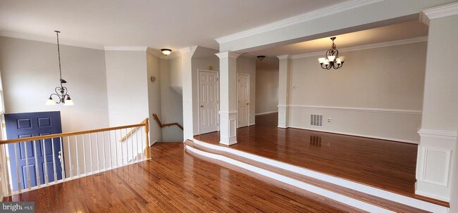 Photo - 20622 Glenmere Square