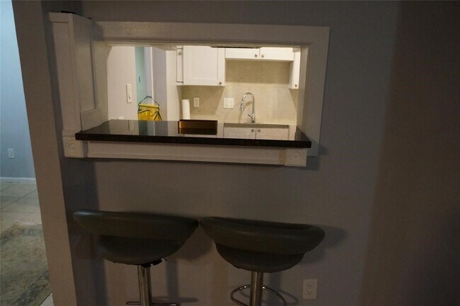 Photo - 8427 Hearth Dr Unit 6
