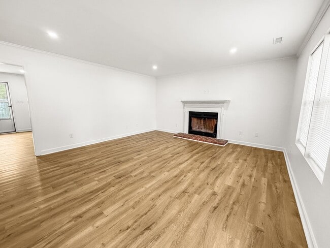 Photo - Newly Remodeled 3-BR, 2-Bath Home
