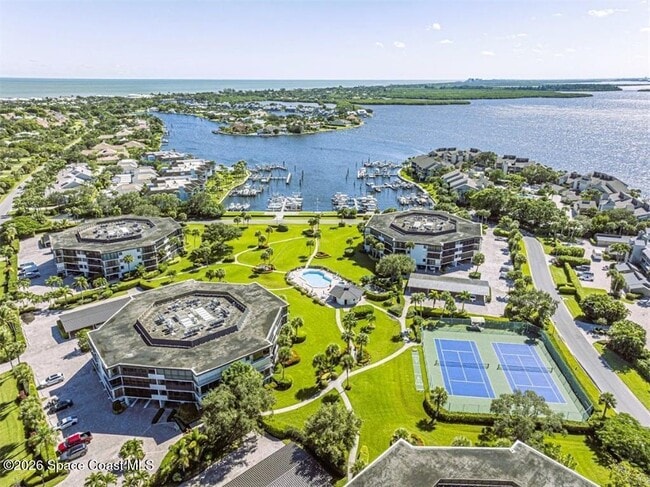 Photo - 1821 Mooringline Dr Unit 1c