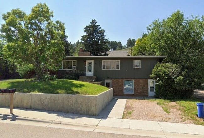 Building Photo - 1615 38th St Unit 1