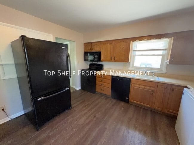 Photo - 514 SW Cherry St