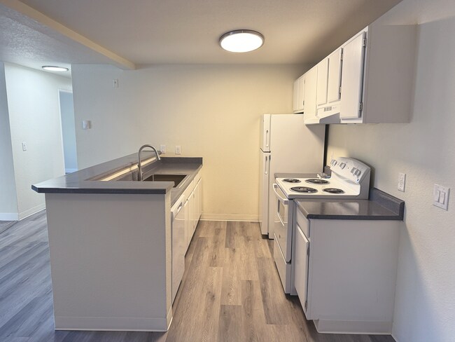 Wellington Place Apartments