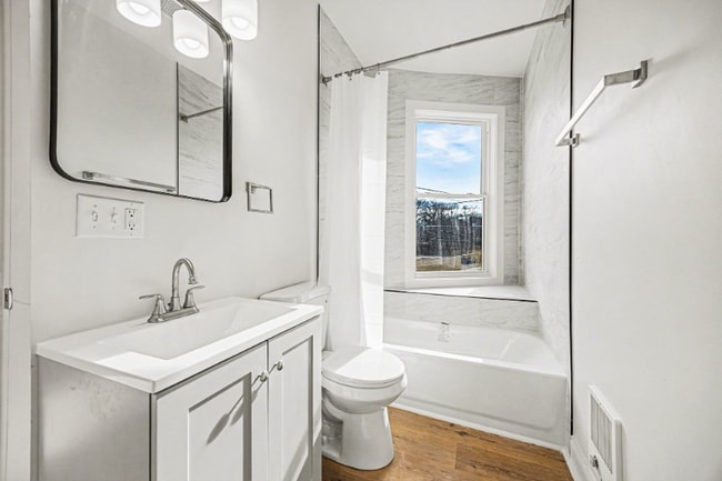 Photo - 3337 Reading Rd Unit E