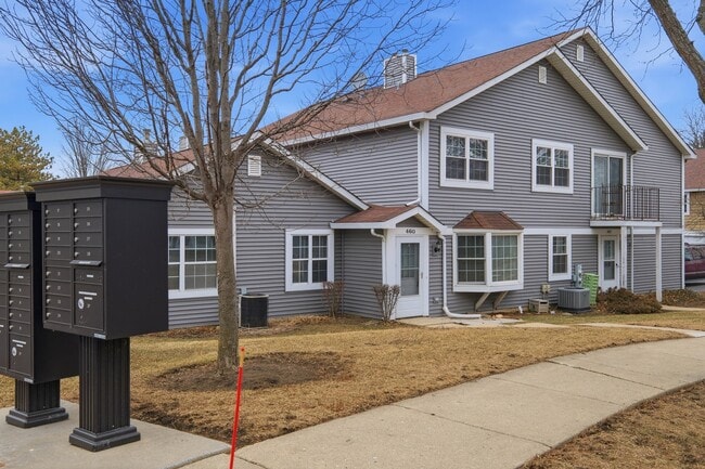 Photo - 460 N Lake Shore Dr