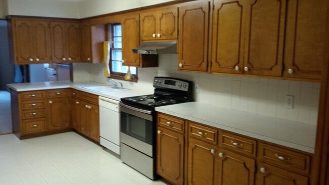 Photo - 2018 Barker Ct