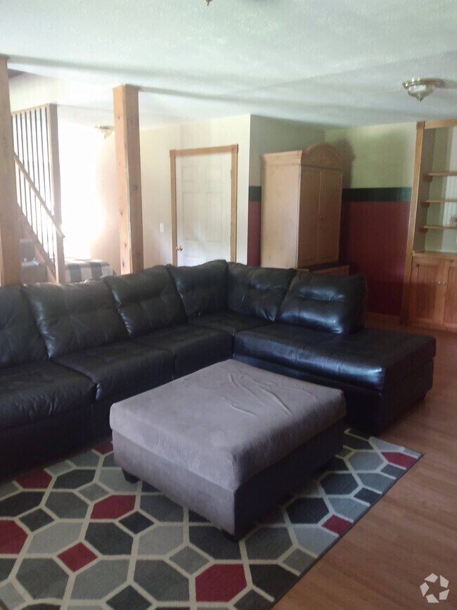 For Rent by Owner in Shadyside PA Page 3