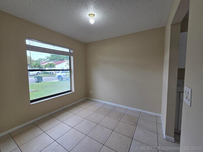 3774 Mil Race Ct