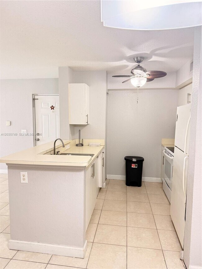 Photo - 15410 SW 284th St Unit 8106