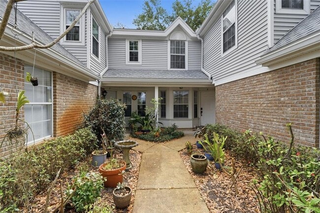 Photo - 2201 Coach House Blvd