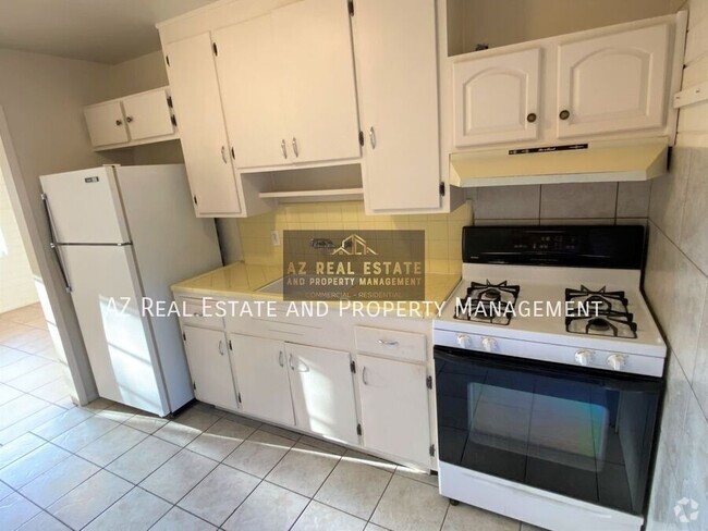 Building Photo - 2122 W Amelia Ave Unit 3 Rental
