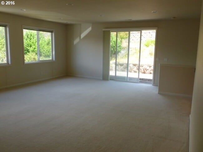 Photo - 1510 NW Gregory Dr