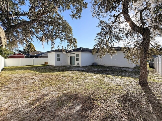 Photo - 1843 Manitoba Ct