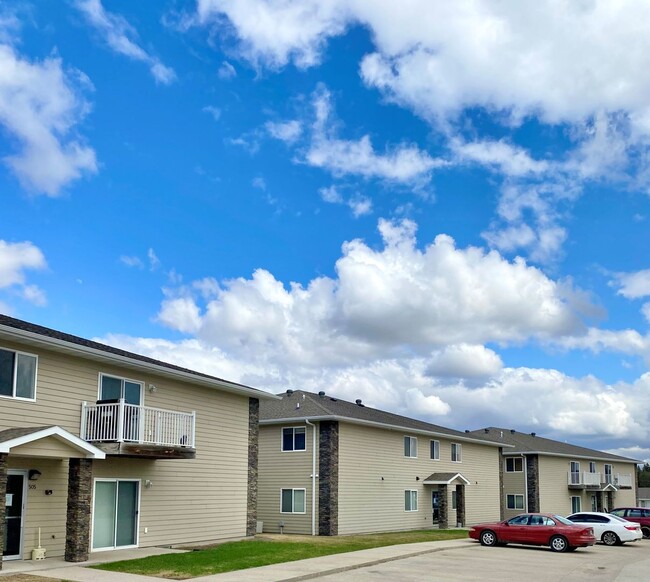 2 Bed 1 Bath + Detached Single Stall Garage - 2 Bed 1 Bath + Detached Single Stall Garage Apartamento Unidad 513#2
