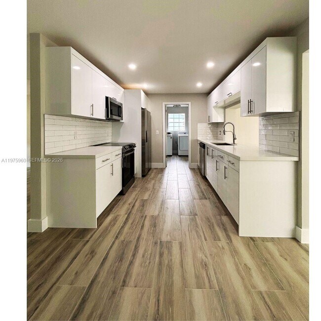 Photo - 5032 SW 94th Ave