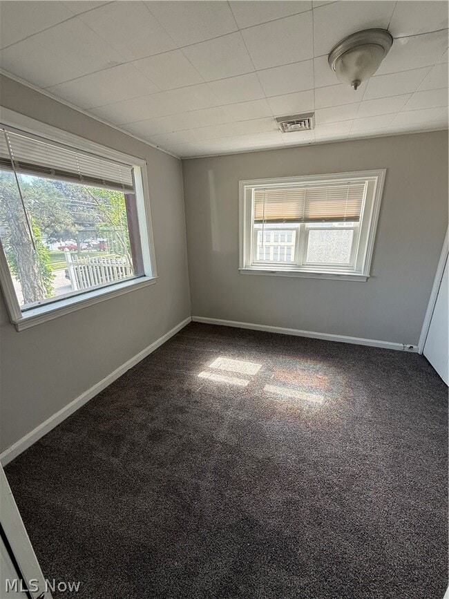 Photo - 1818 Schiller Ave