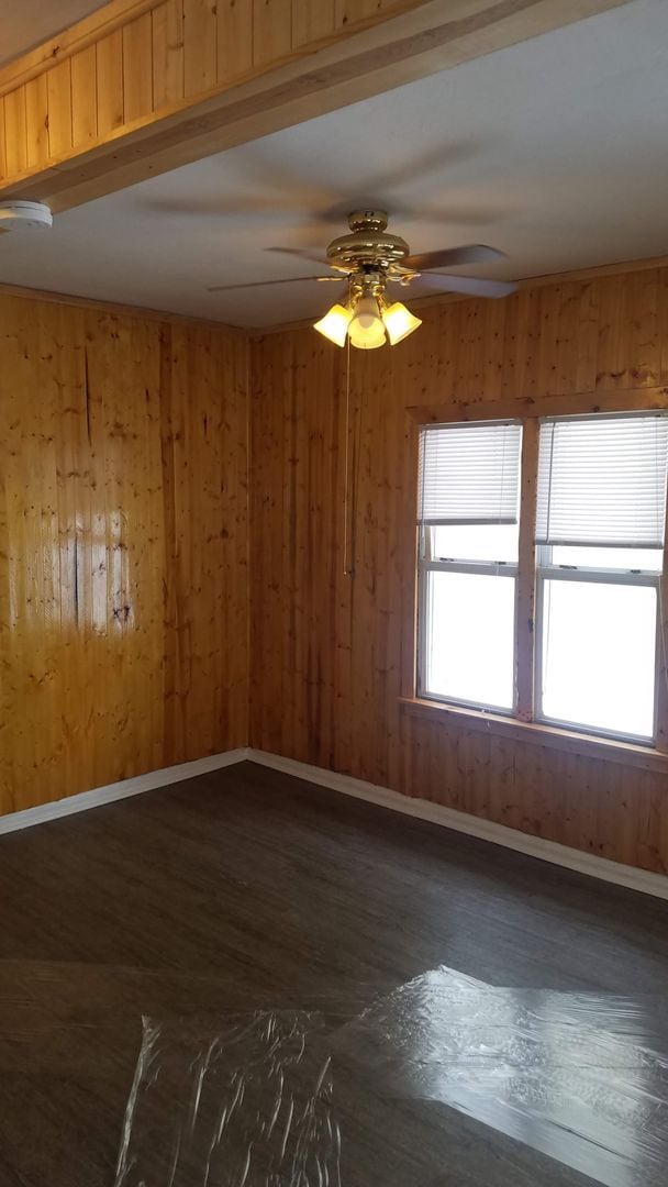 Photo - Morgan Park townhouse, yard, end unit, qui...