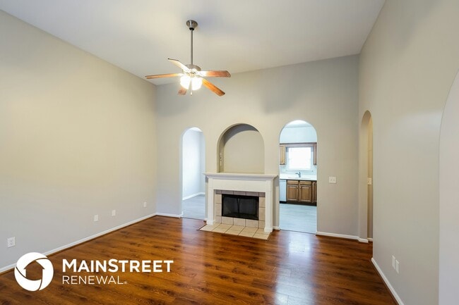 Photo - 12879 Woodland Park Cir