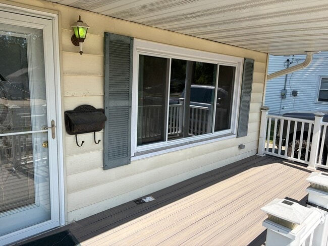 Photo - 203 Greenfield Dr