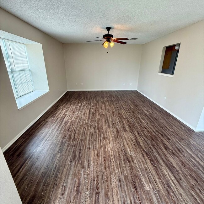 Photo - 2 bedroom Lorena ISD duplex