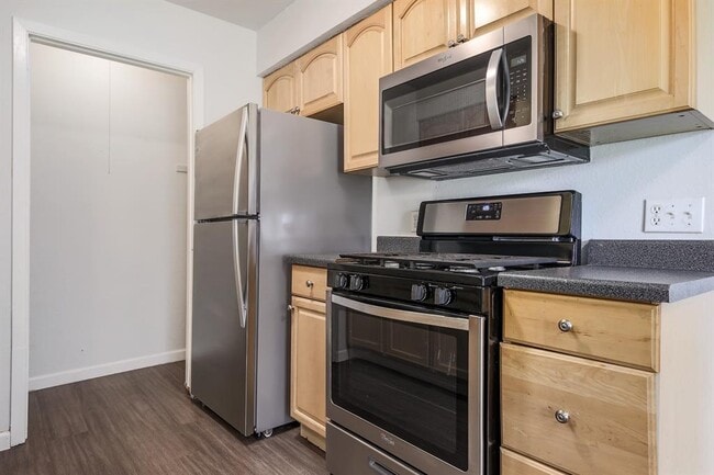 Building Photo - 410 Vista W Ct Rental