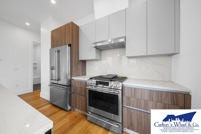 Photo - 218 Old Colony Ave Unit 208