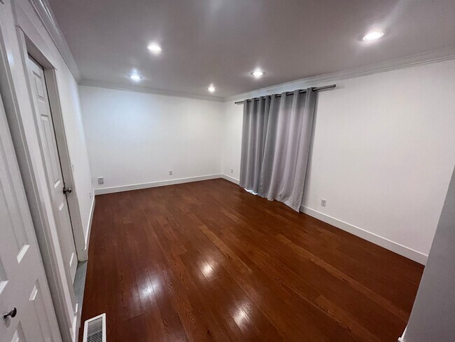 3 Bedroom House!