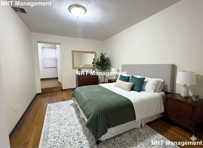 Photo - 838 Huntington Ave Unidad 1