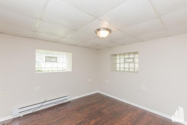 Photo - 1 bedroom in Chicago IL 60618 Unit BE