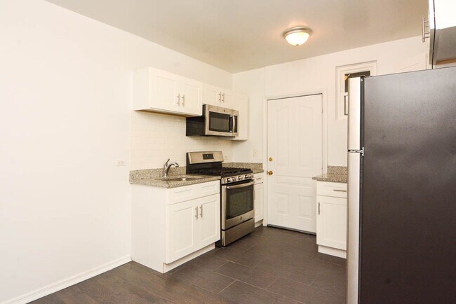 Photo - 2347 N Drake Ave Unit 3