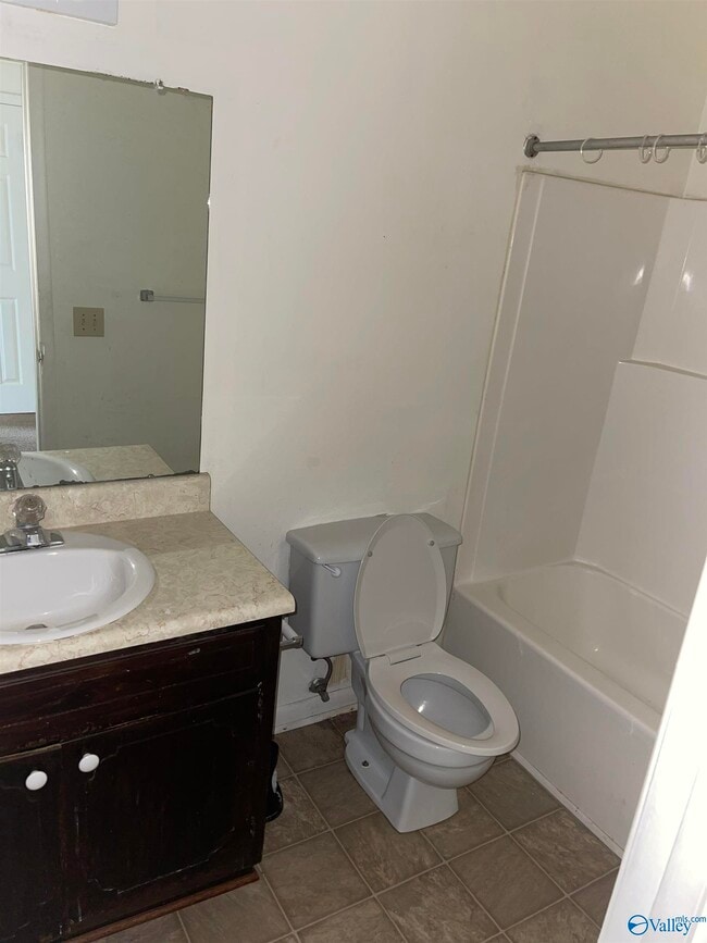 Photo - 6209 Friar Tuck Dr NW Unit D