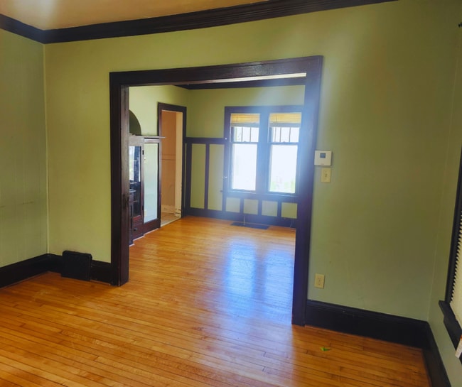 Building Photo - 3179 N 39th St Unit 3179
