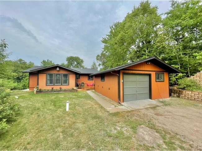 38258 Deer Lake Way