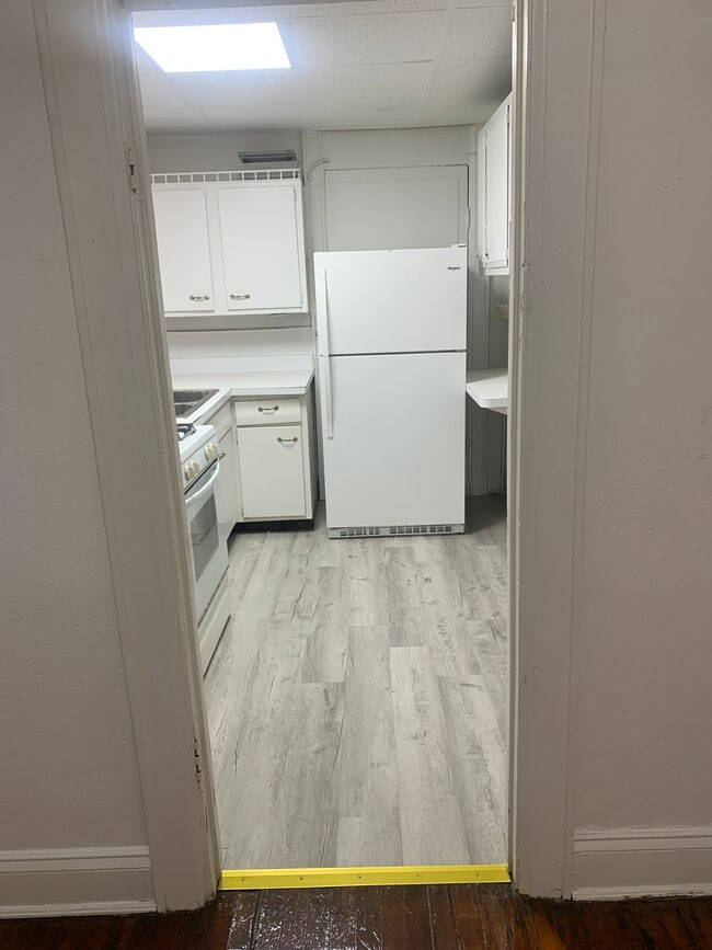 Photo - 1410 Watts St Unit A