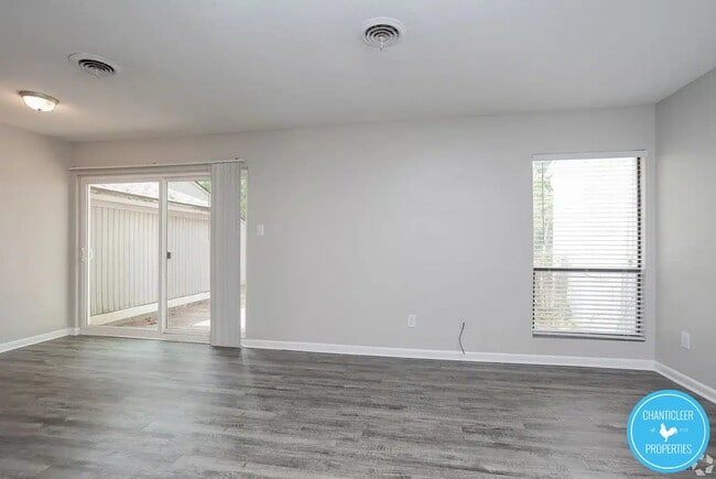 Photo - 122 Rectory St Unit 72