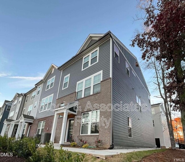 Building Photo - 6920 Leesville Rd