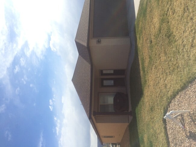 Photo - 1143 Legacy Way