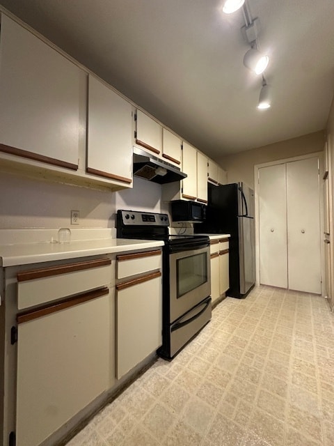 Photo - 5500 Devonbriar Way