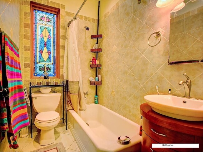 Photo - 428 Hawthorne Ave