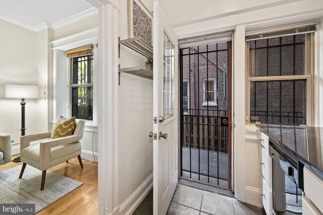 Photo - 1833 S Street NW