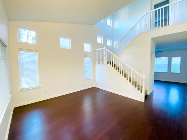 Photo - 67 Primrose Ct