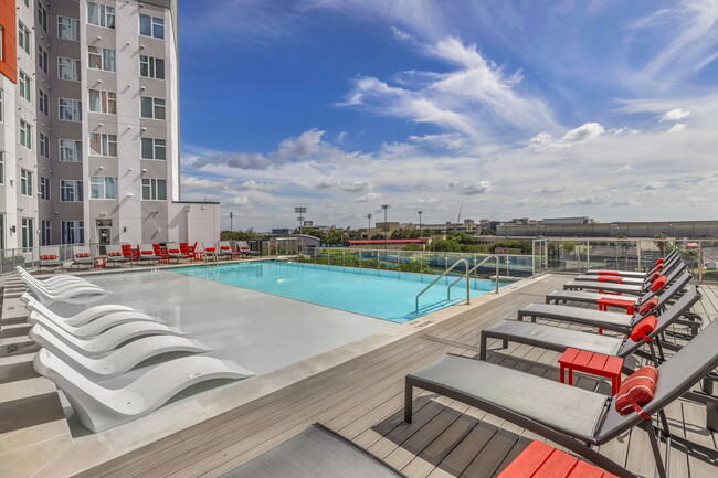 Building Photo - Haven at Elgin Rental