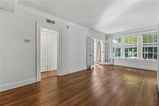 Photo - 61 16th St NE Unit 2